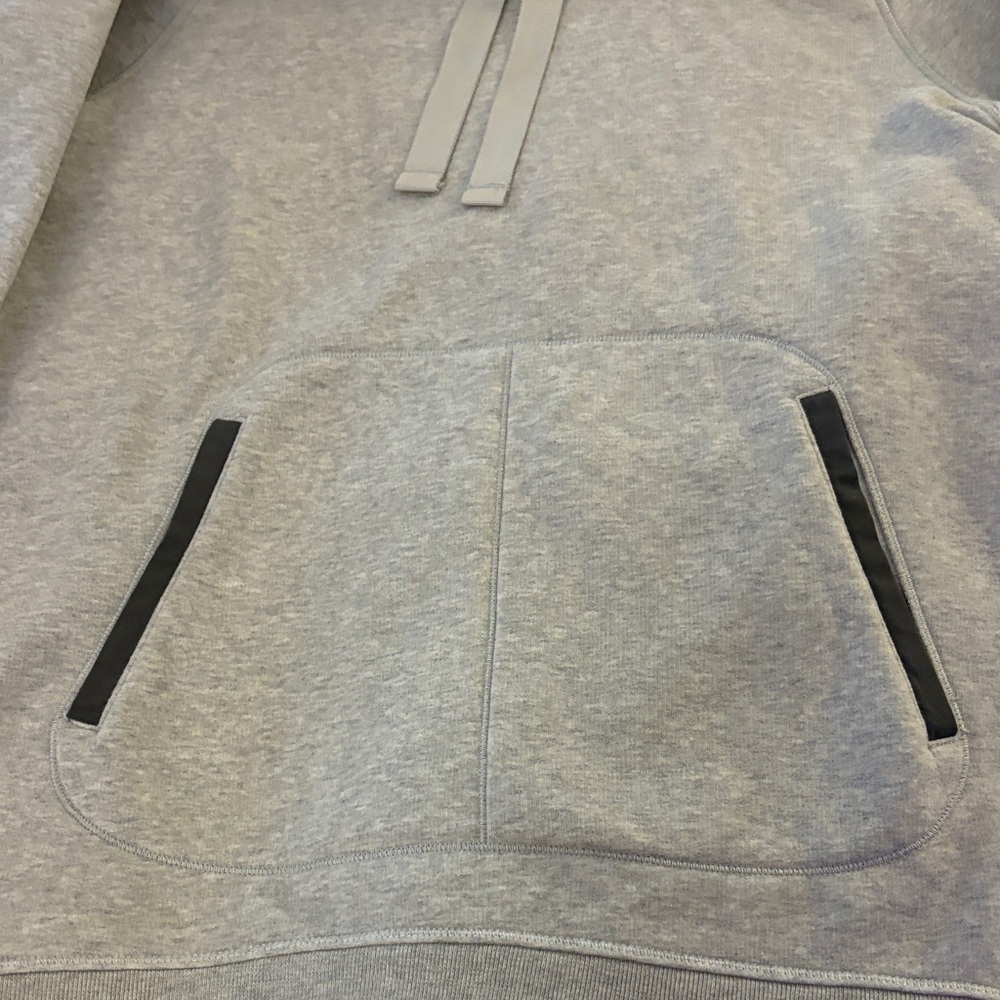 Lululemon Vintage Turtleneck Sweatshirt ~ Best for XS/S ~ Grey - Picture 3 of 8